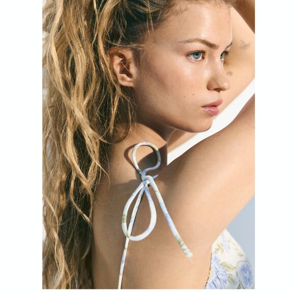 H&M Tie-Shoulder-Strap Blue Floral Smocked Cotton Midi Dress NWT - Picture 7 of 7